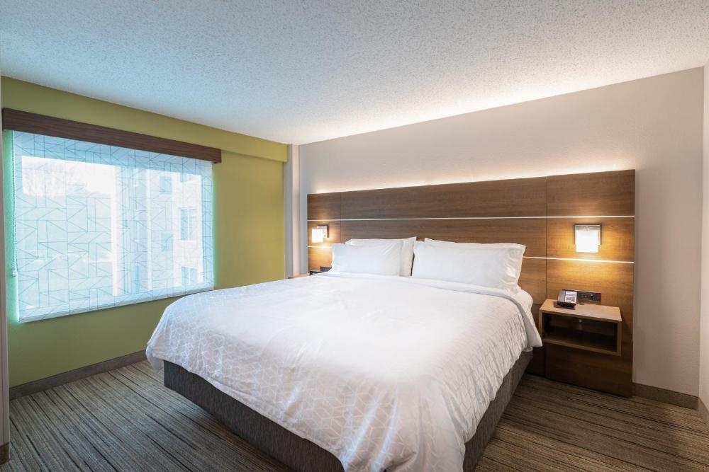 Holiday Inn Express & Suites Asheville Downtown by IHG Image 19